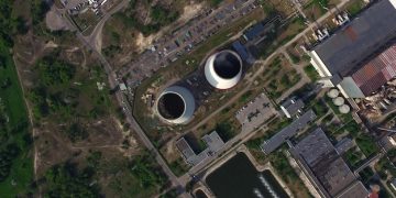 Carbon Capture: Can Tech Achieve US Net-Zero by 2050? - Cover Image